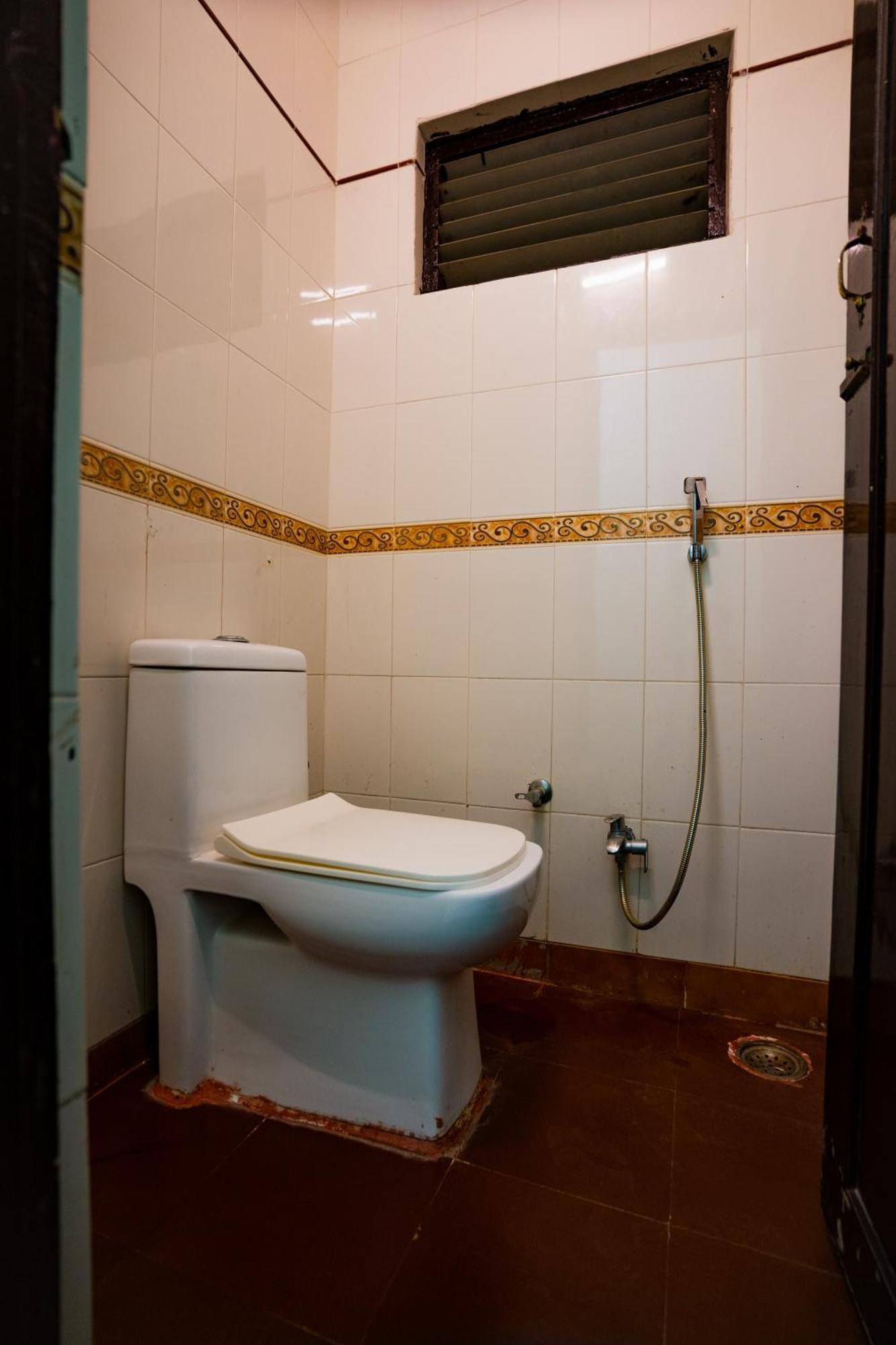 Hotel Girdhar Mahal 印多尔 外观 照片
