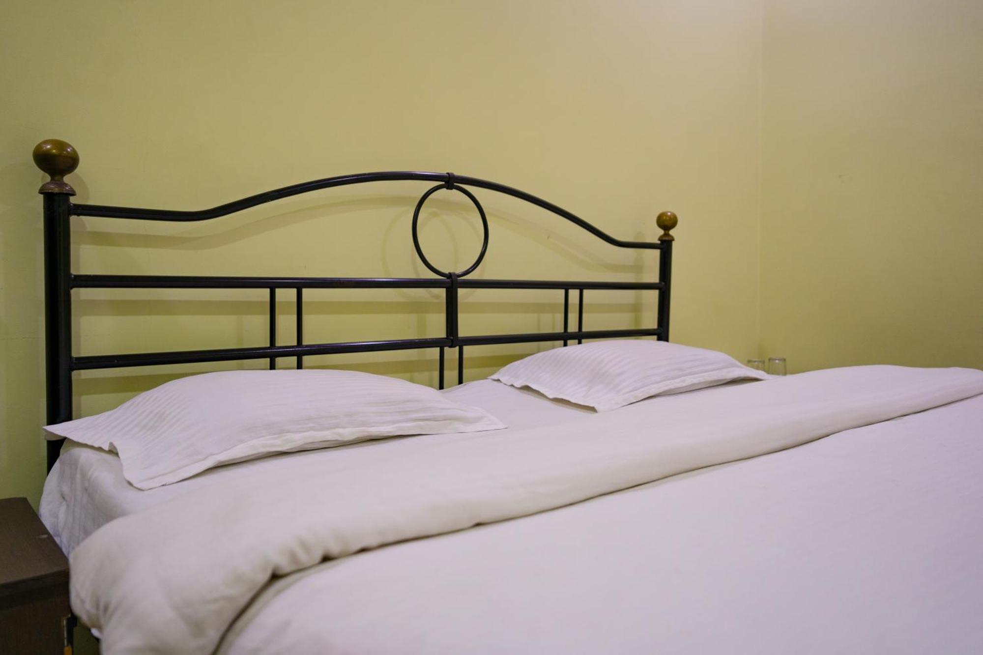 Hotel Girdhar Mahal 印多尔 外观 照片